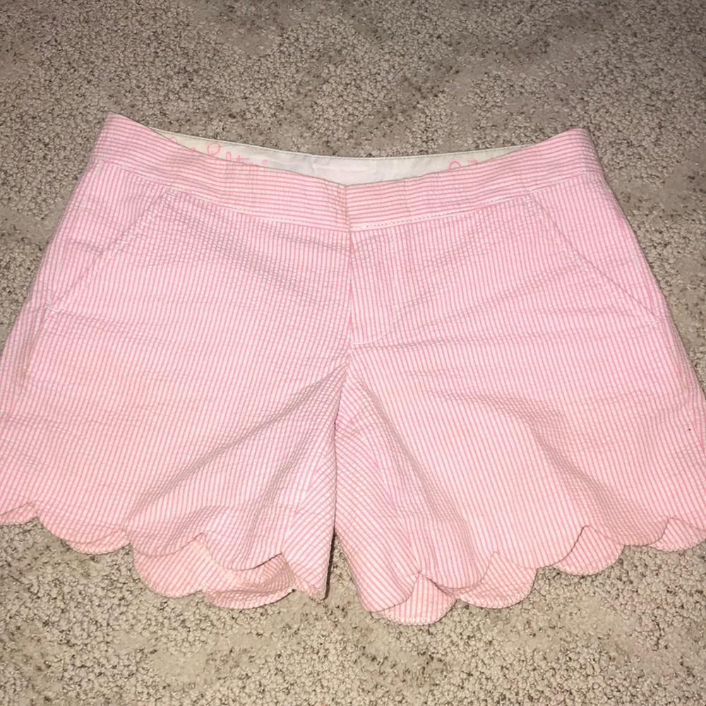 Lilly Pulitzer Seersucker Scalloped shorts